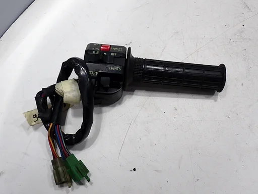 Kawasaki GPX 750 1986 - 1990 commodo droit GPX750R poignée gaz interrupteur commande GPX 750 R GPX750 Ninja