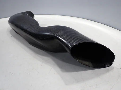 Suzuki GSXR 1000 K9 L1 2009 - 2011 rechte Carbon Lufteinlassrohr Ram-Air Kanal GSX-R GXR1000