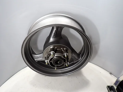 Honda CBR1100 XX 1996 - 2006 llanta trasera rueda trasera Blackbird con portacorona