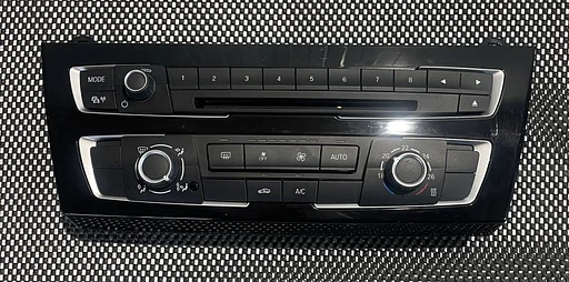 BMW F20 BEDIENINGSPANEEL RADIO