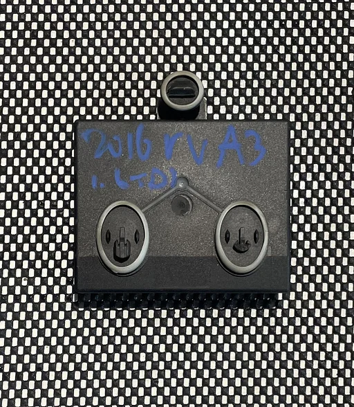 AUDI A3 CENTRALE DEURVERGRENDELING MODULE RECHTS VOOR 5Q0959392E