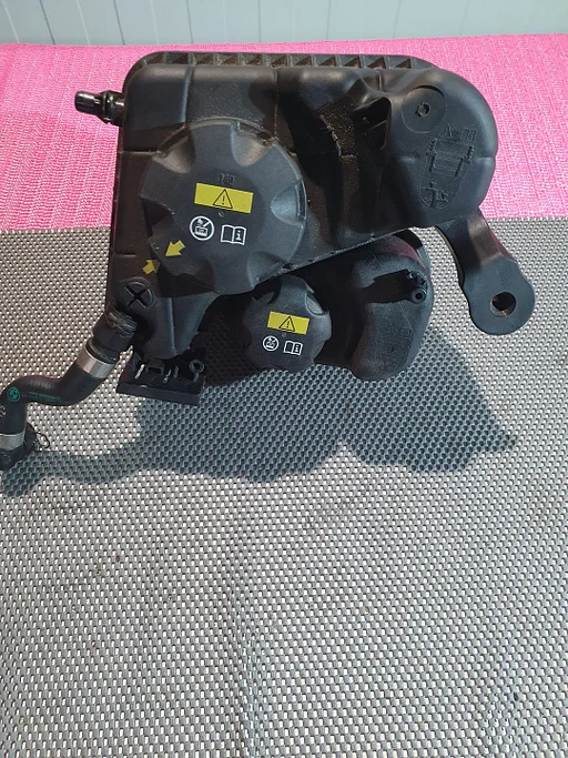 koelvloestof resevoir expasnievat bmw f20 m140i artknr 867749