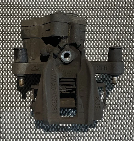 AUDI A3 REMKLAUW RECHTS ACHTER 5R3615406