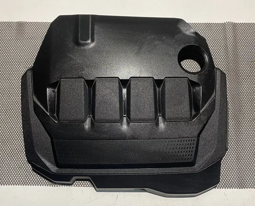 AUDI Q2 MOTOR AFDEKPLAAT 05L103954