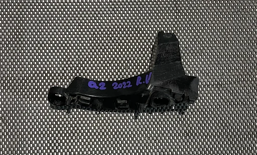 AUDI Q2 BUMPERGELEIDER RECHTS VOOR 81A807184A