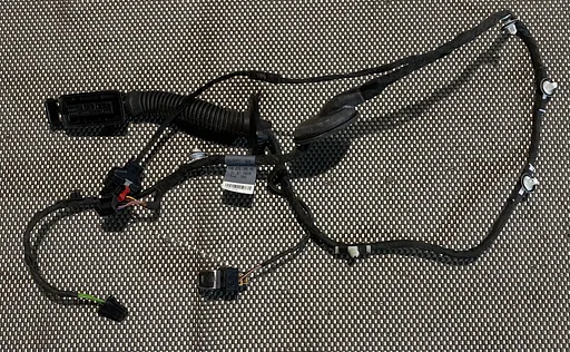 AUDI Q2 KABELBOOM PASSAGIER PORTIER 81A971687AD