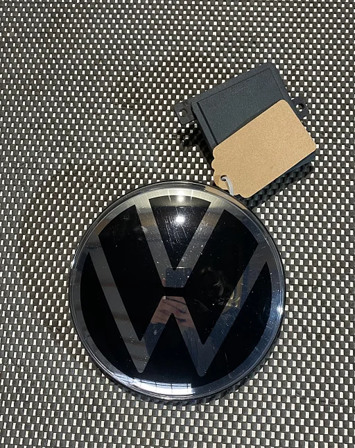 VW GOLF VIII ACC RADAR SENSOR + EMBLEEM 5WA907572A 5H0853601