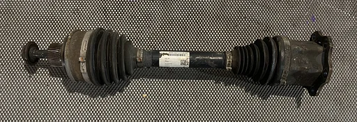 AUDI A5 AANDRIJFAS LINKS VOOR 8W0407271E