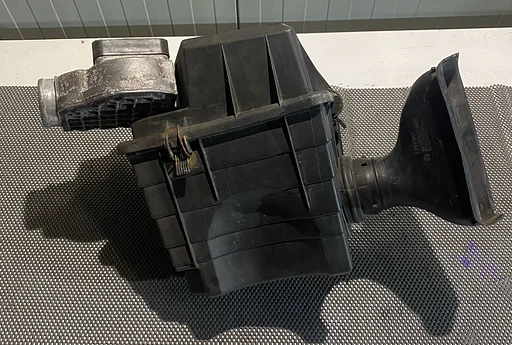 BMW E36 LUCHTFILTERHUIS 1727891