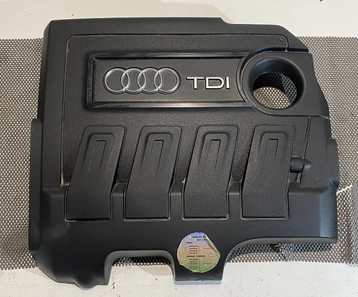 AUDI A1 AFDEKPLAAT MOTOR 03L103925AS