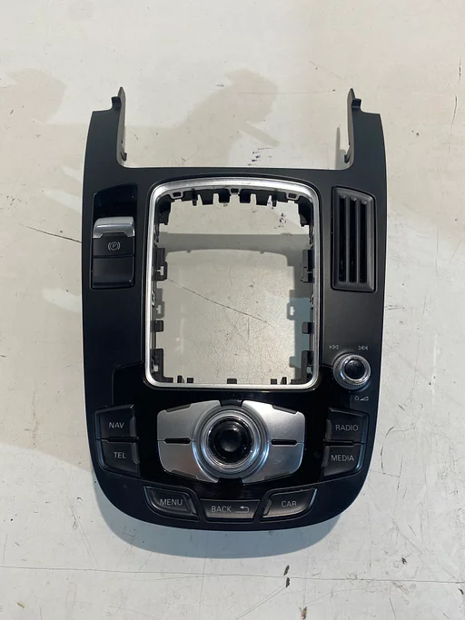 AUDI A5 SPORTBACK MULTI MEDIA BEDIENINGSPANEEL 8T0919611K