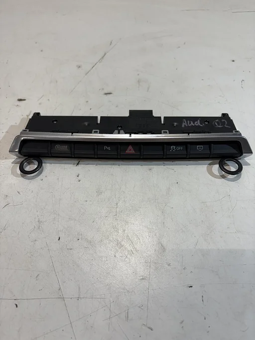 AUDI Q2 MULTI SCHAKELAAR ALARMLICHT 81A925301D