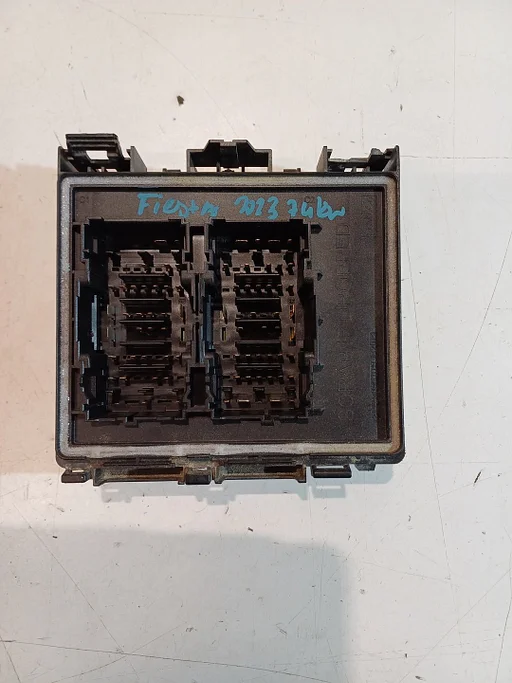 ford fiesta zekeringskast artikelnr l1bt-14d068-gad