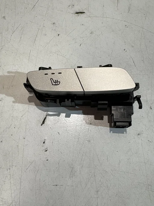 MERCEDES VITO (447.6) STOELVERWAMING SCHAKELAAR A2139057302