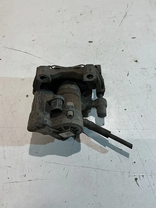 VW T-ROC REMKLAUW RECHTS ACHTER 5Q0615406BR