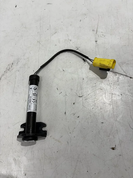 BMW M5 (G90) ACTUATOR MOTORKAP 9464341-05