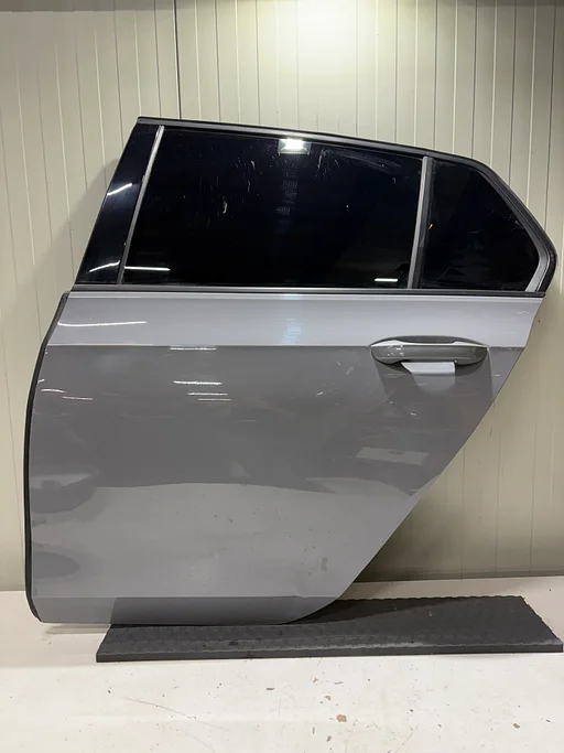 VW GOLF VIII DEUR LINKS ACHTER LA7C