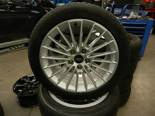 Zomerwielset Origineel 17 inch voor Audi A3 8Y vanaf 2020 8Y0601025B