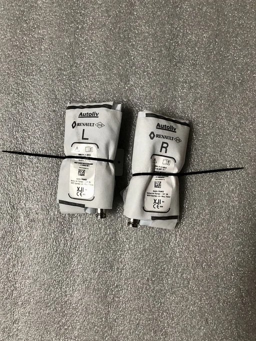 Stoel airbag links en rechts Dacia Sandero 2021+ 985H14593R, 648835100F, 985H06267R, 648835200F