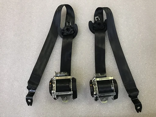 Skoda Fabia 2015+ gordelspanner set 6V0857702A 6V0857701A 6V0857702 6V0857701