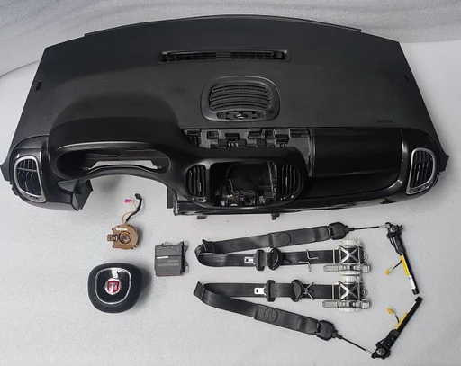 Fiat 500L 2013+ dashboard + airbag set dashboard  passagier airbag stuur airbag  sleepring gordelspanner voor airbag module 07356125200 B0723600-00 07356121160 07355997010 07355995020