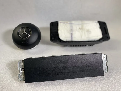 Mercedes Benz E-klasse W213 2018+ airbag set stuur airbag , passagier airbag , knie airbag A 000 860 43 04 A 213 860 02 02  A 213 860 03 02 A0008604304 A2138600202 A2138600302