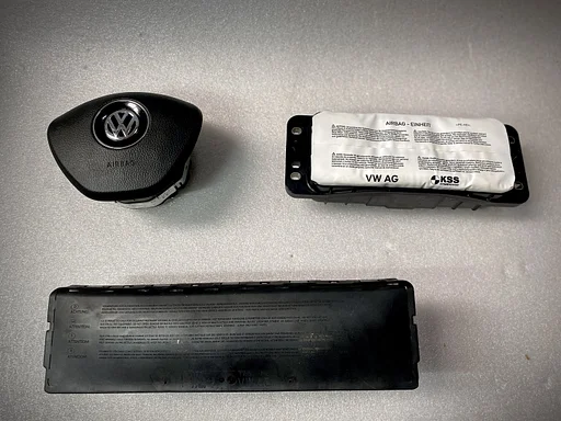 Volkswagen Golf 7 Sportsvan 2013+ airbag set stuur airbag passagier airbag knie airbag 5G0 880 201 B 5G0.880.201.B 5G0880201B 510 880 204 510.880.204 510880204 5TB 880 841 E 5TB.880.841.E 5TB880841E