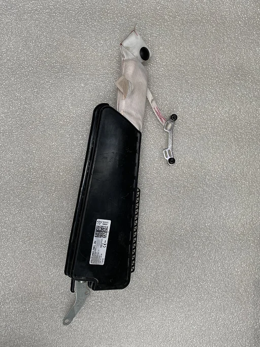 Seat Cupra Born Stoel zetel seat airbag midden center airbag 2019-heden   10B880581D  5LB880581D