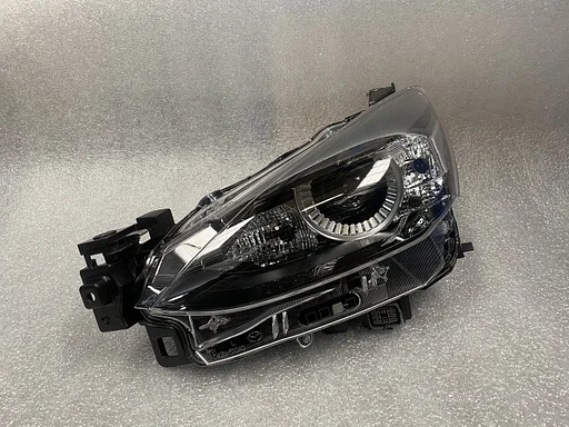 Mazda 2 2019+ LED koplamp Links DHM5510K0F DHM5-51-0K0F