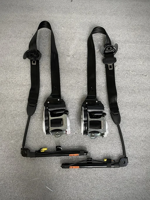 VW Volkswagen Tiguan 2024+ PRE-SAFE gordel set L&R 571857705A 571857706A L&R