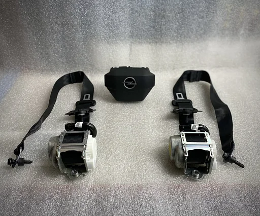 Opel Combo 2024+ airbag set stuur airbag & gordelset voorin 98531463ZD 98172303XX 98172279XX