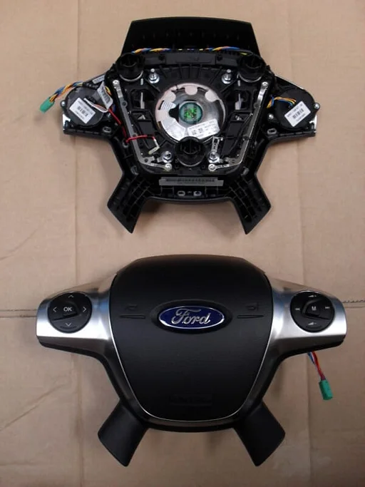 Stuur airbag ford focus,C-max, Kuga 2012-2015 AM51-R042B85 F1723010 F1723011