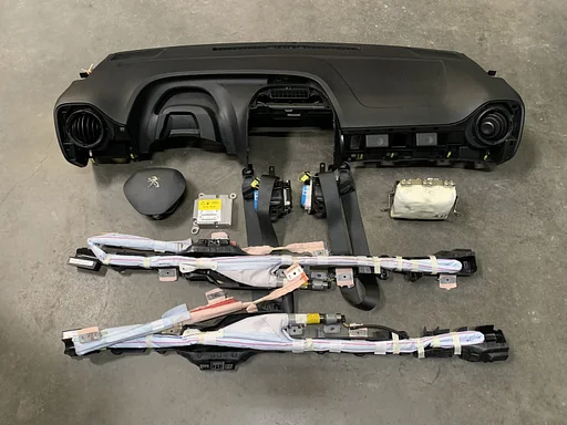 PEUGEOT 108 airbag set dashboard gordelspanners hemel dak