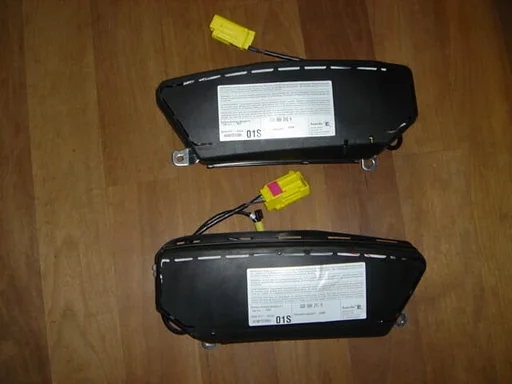 Stoel airbag links/rechts Seat Ibiza 2001 - 2008 6J0880242 6J0880241 6Q0880241A 6Q0880242A 6Q3880241F 6Q3880241F 6Q4880242J 6Q4880241J 6Q3880242E 6Q3880241E