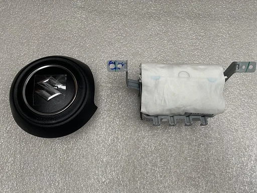 Suzuki Swift 2017-heden stuur airbag + dashboard passagier airbag 4815052R20 7392062J00