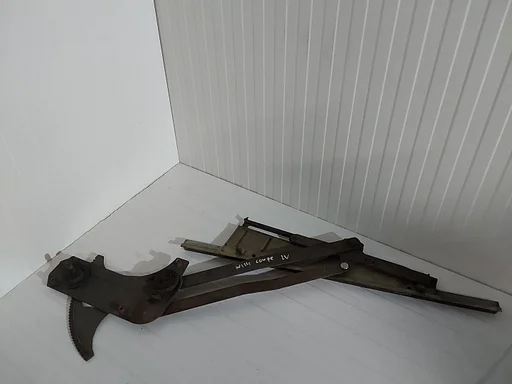Raammechanisme Mercedes w114 coupe linksvoor