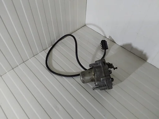 Stelmotor (actuator) cruisecontrol / tempomat Mercedes 0025458632 w124 w126 w107