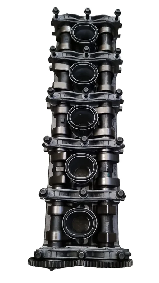 Nokkenashuis met 2x Nokkenas Mercedes C250 Turbodiesel origineel om605