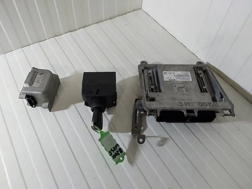 Contactslot set met ECU Mercedes B-klasse W245 B200