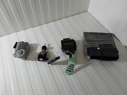 Contactslot set met ECU Mercedes C-klasse W203 Sportcoupe C180 Kompressor