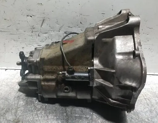 Versnellingsbak Mercedes w116 w123 handgeschakeld met 4 versnellingen 716.210