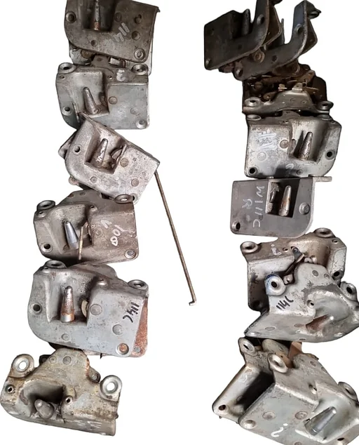 Deurslot mechanisme Mercedes w114 w115 Rechts-voor