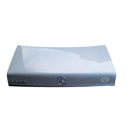 Kofferdeksel Mercedes oldtimer w123 sedan