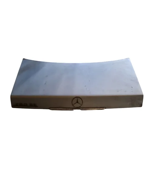 Kofferdeksel Mercedes oldtimer w116
