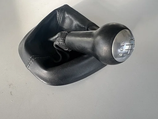 997.424.075.01 versnellingspook zwart leder