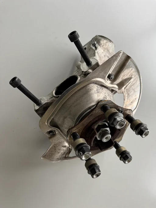 Porsche 991.341.658.06 wieldrager fusee rechts voor