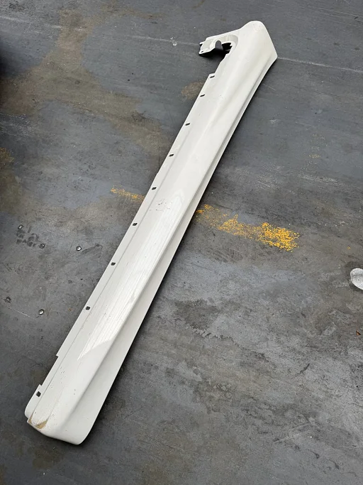 Porsche 996.559.984.Z0 zijskirt rechts GT3-2