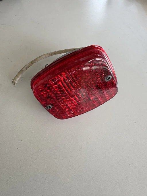 Porsche 911.631.251.29 mistlamp achter 911 SC g-model