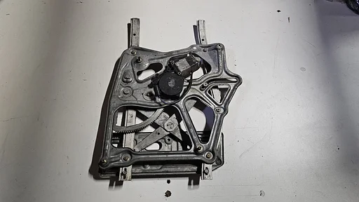 Electrische raammechaniek linksachter incl.motor BMW 3-serie E30 cabrio 51371935643 1935643
