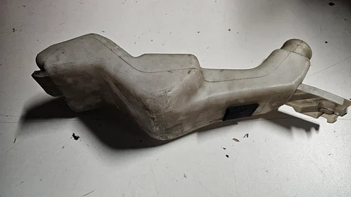 Ruiten sproeier resorvoir 3.5 ltr. BMW 5 serie E34 61661378612 1378612